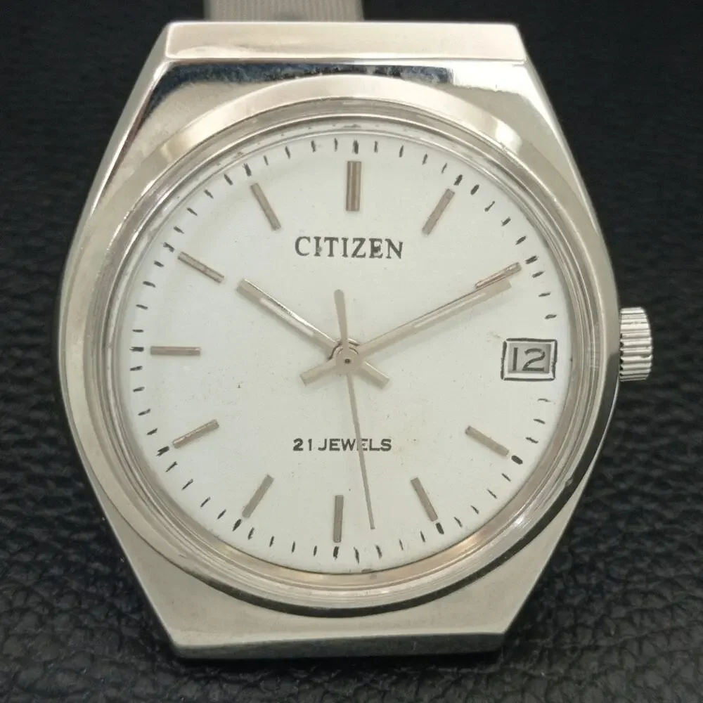 Vintage 1984 Citizen Manual Wound Mens Silver Watch W/Date & Silver accents